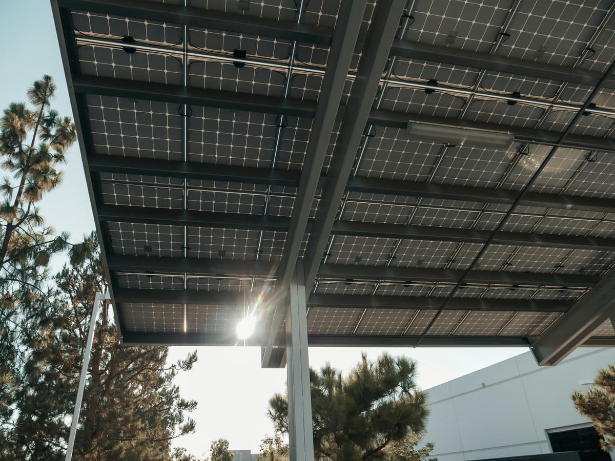 Neon Energy Commercial and Industrial Solar Solutions